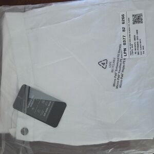 Brand New Fabletics White High Side Chino Classic Fit